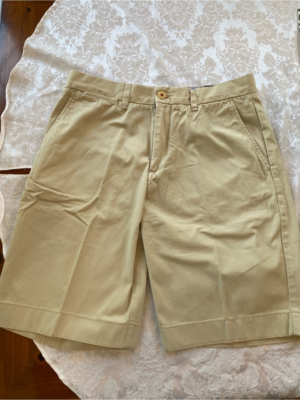 NWT Tommy Hilfiger Size 32 Beige Khaki Chino Shorts Classic Fit in 100% Cotton - Picture 5 of 8